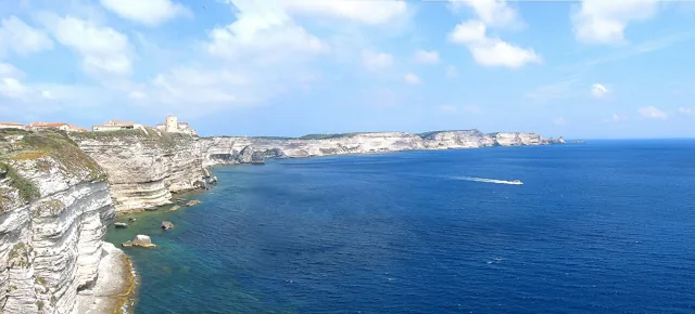 Bonifacio et ses falaises